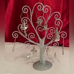 Pier 1 Imports 12 Days of Christmas Wine Glass Charms Set of 12Old Stock